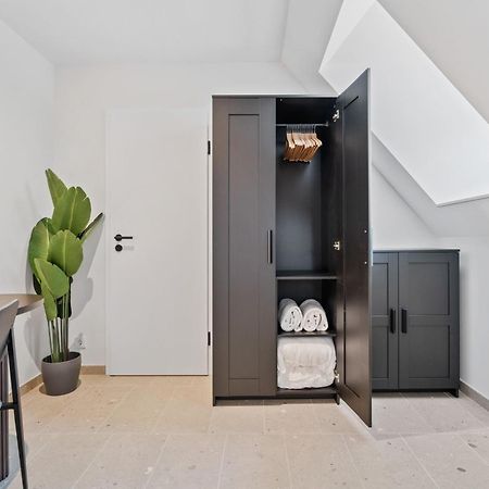 Elegant Clausen Apartment With King Bed & Wifi Люксембург Екстер'єр фото