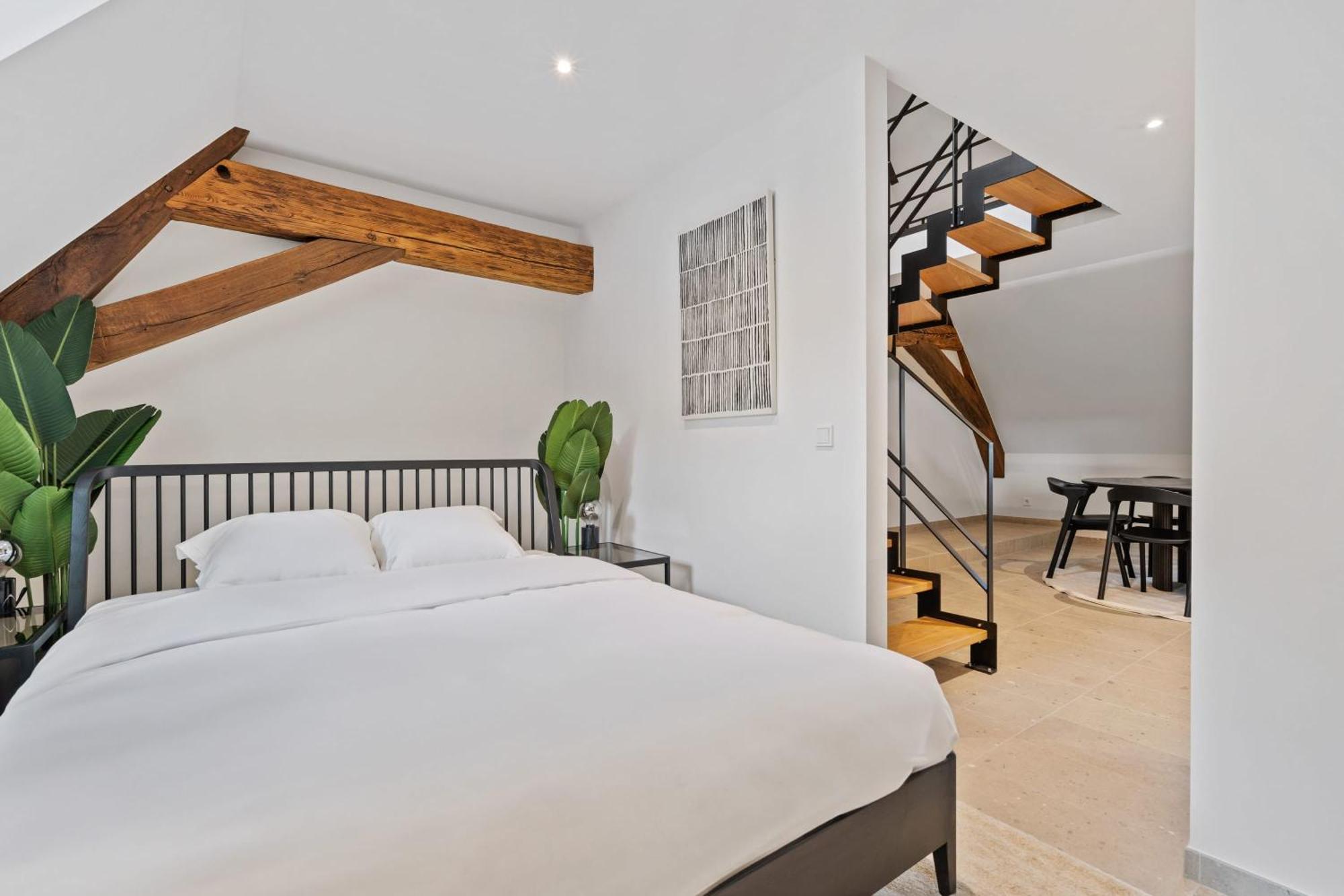 Elegant Clausen Apartment With King Bed & Wifi Люксембург Екстер'єр фото