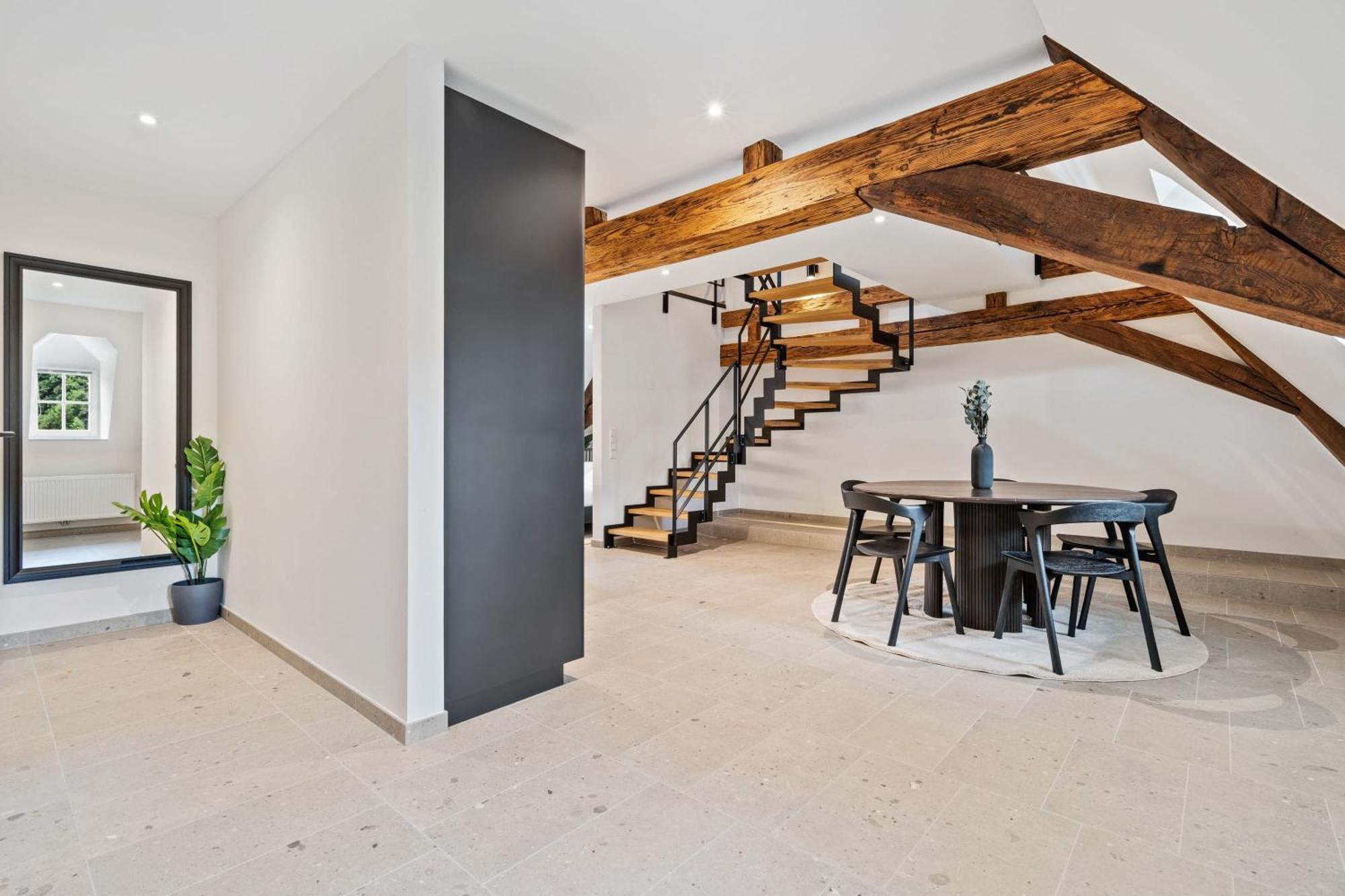 Elegant Clausen Apartment With King Bed & Wifi Люксембург Екстер'єр фото